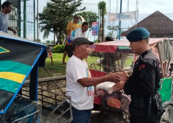 Jum’at Berkah Batalyon B Satuan Brimob Polda Sumut: Senyum dan Harapan untuk Warga Tebing Tinggi