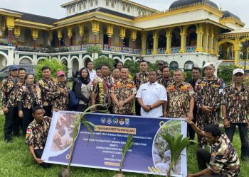 Kanwil Ditjenpas Sumut Tanam 1.940 Bibit Kelapa Dukung Program Nasional Ketahanan Pangan