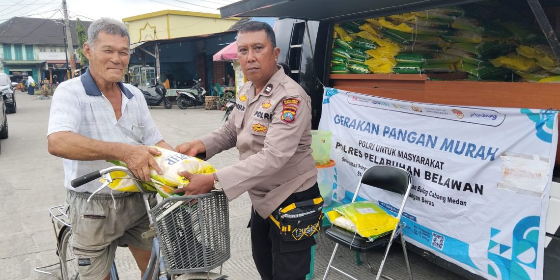 Polres Pelabuhan Belawan Gelar Gerakan Pangan Murah Polri, Jual 1 Ton Beras SPHP di Belawan II