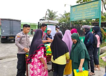 Jumat Berkah Polda Sumut: Polri Turun Langsung Bantu Masyarakat Lewat Gerakan Pangan Murah