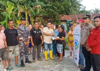 Sinergi Socfindo, TNI-Polri Peduli, Salurkan Bantuan Sembako bagi Warga Terdampak Angin Puting Beliung di Sergai