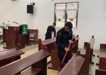 Satuan Brimob Polda Sumut Tebar Kepedulian Melalui “Minggu Kasih” di Gereja HKI Resort Khusus Asuhan Stadion — Wujud Nyata Bhakti Brimob untuk Nusa dan Bangsa