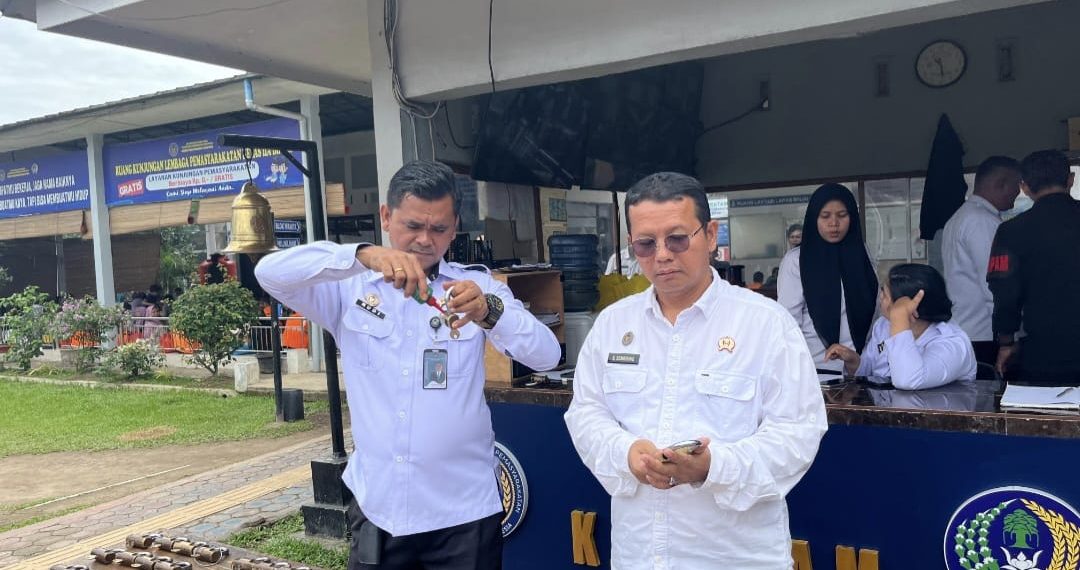 Pastikan Keamanan Selama Nataru, Lapas Binjai Lakukan Perawatan dan Rolling Gembok Kamar Hunian