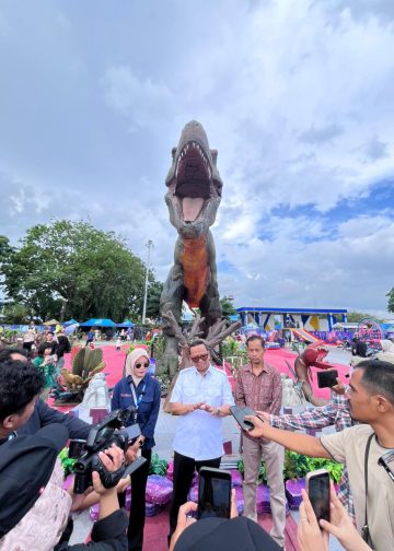 Sorotan Publik , Bupati Tabalong Resmikan Pembukaan Dino Planet serta Bazar Kuliner Tabalong Food